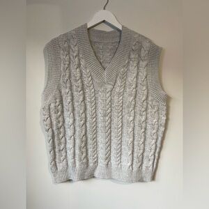 No Label Grey Cable Knit Sweater Vest